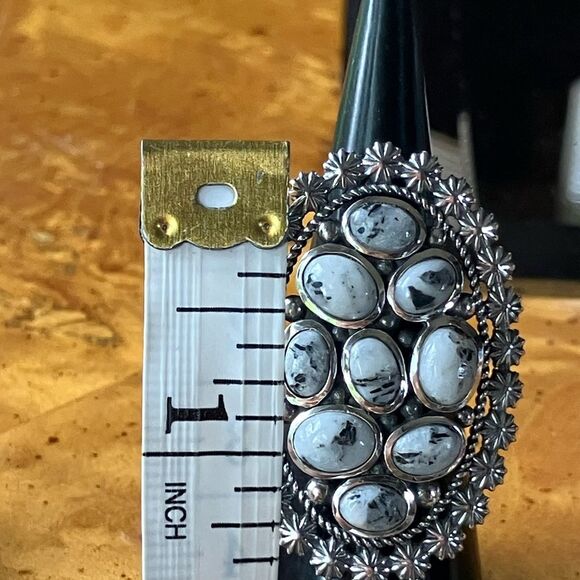 White Buffalo Sterling Silver Statement Ring Size 6 - Picture 6 of 8